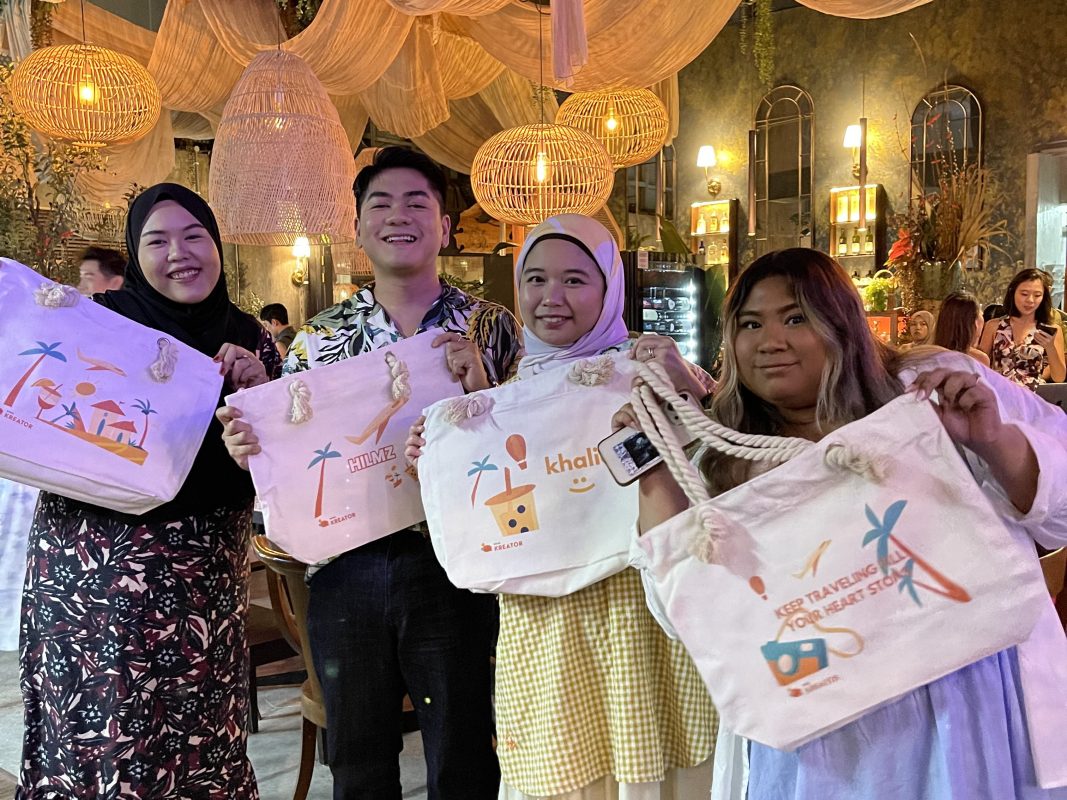 Personalized gifts at Dinner and Dance events by Partyinkers.